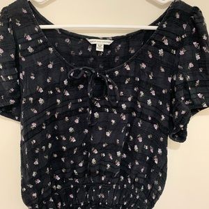 AE Floral Top 💐